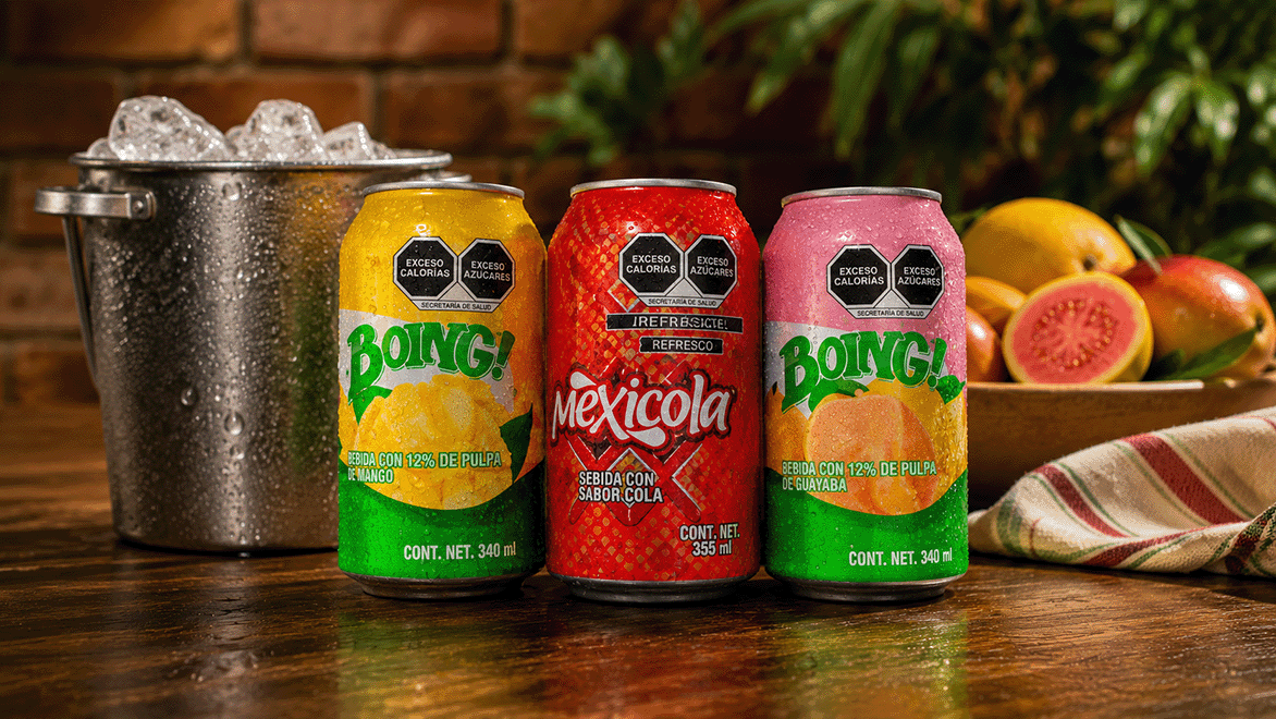 Mexicola and Boing soft drinks